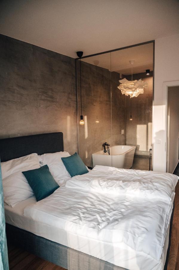 Boutique Rezidence Baar Aparthotel Novy Jicin Exterior photo